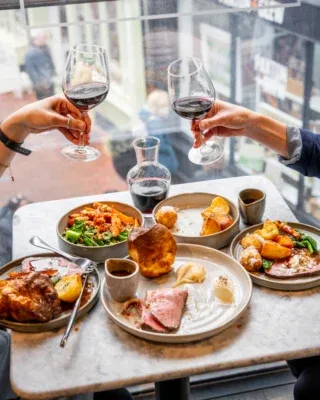 October’s first Sunday deserves a proper roast. 🍂

Come hungry, settle in with a drink and let us take care of the rest.

Our first Sunday roast of October is waiting, so get your table booked and make a proper afternoon of it. You know you want to. 😉